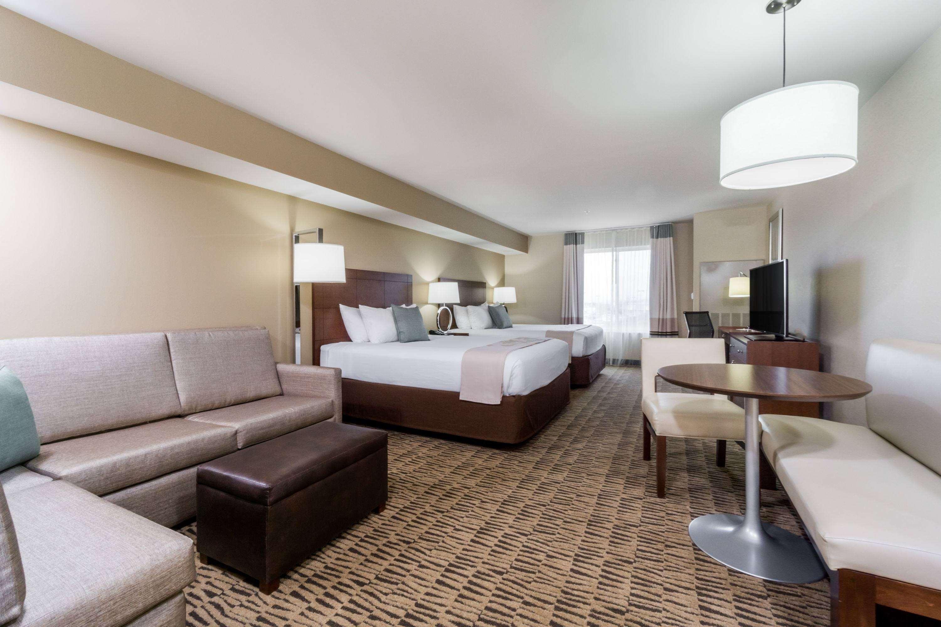 Hawthorn Suites By Wyndham Wheeling At The Highlands Triadelphia Dış mekan fotoğraf