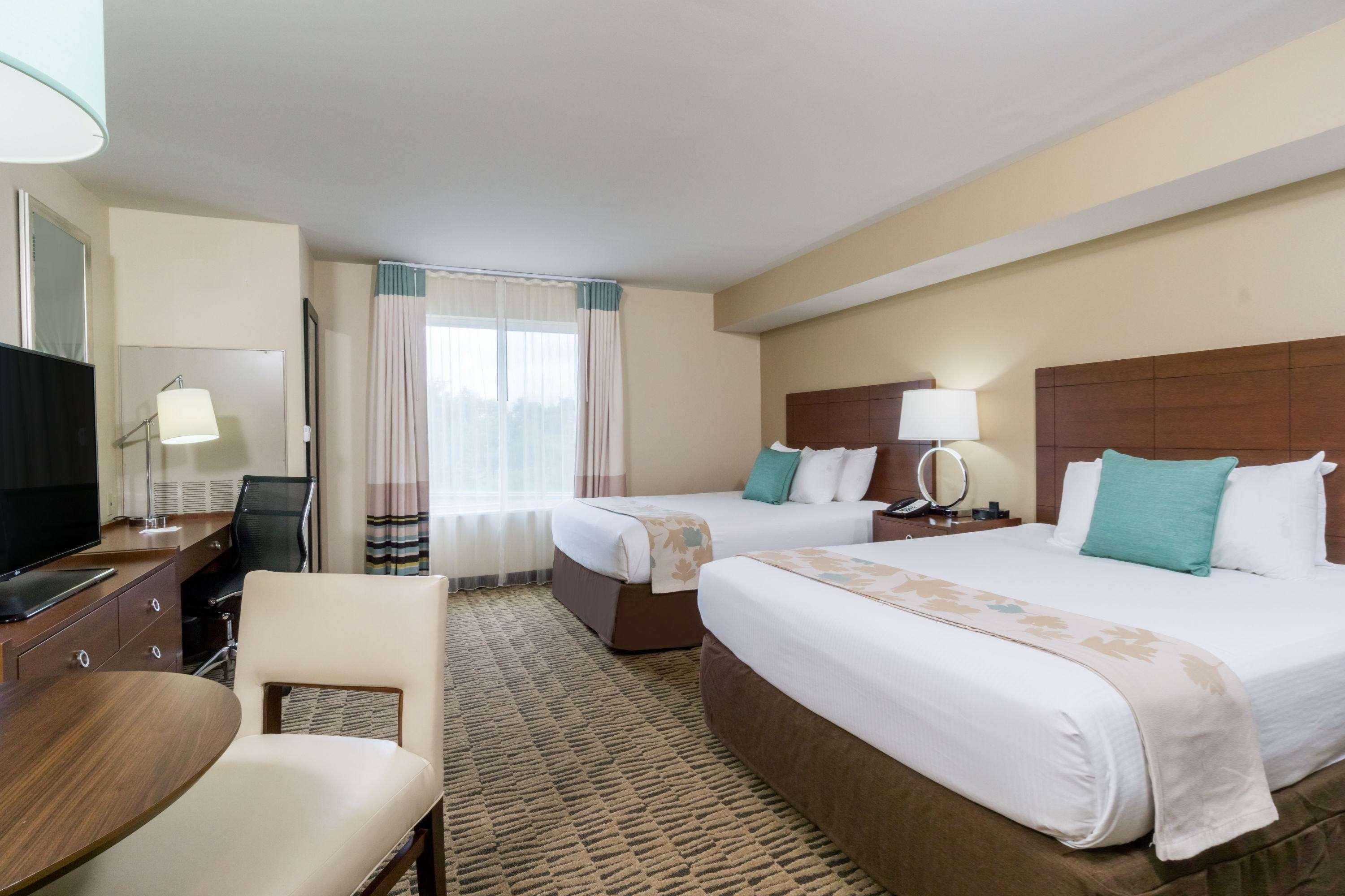 Hawthorn Suites By Wyndham Wheeling At The Highlands Triadelphia Dış mekan fotoğraf