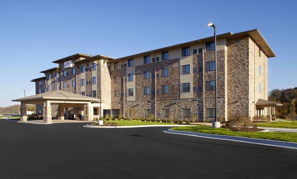 Hawthorn Suites By Wyndham Wheeling At The Highlands Triadelphia Dış mekan fotoğraf